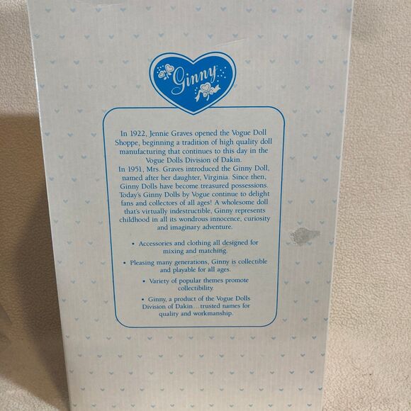 Vintage Vogue Ginny Dolls and Clothes with‎ Trunk and Stands Lot - Mixed Years - Picture 13 of 16